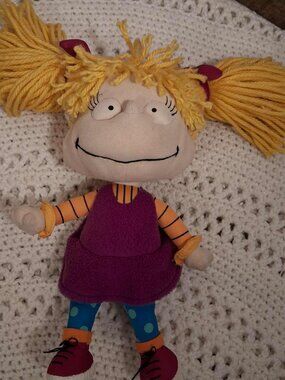 ANGELICA FROM RUG RATS YEAR 2000 PLUSH